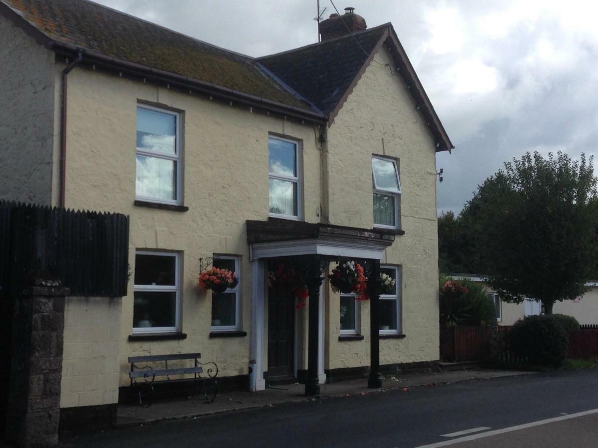 Crossways Tavern Exeter Bagian luar foto